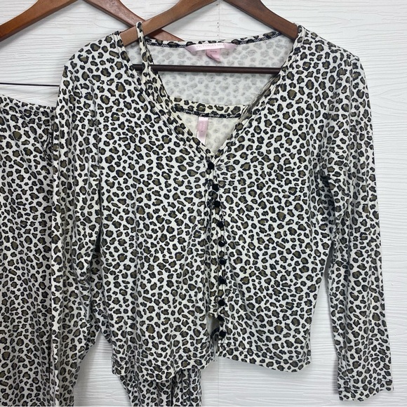 Victoria Secret White leopard Animal Print 3 pc sleep lounge wear - Picture 2 of 7